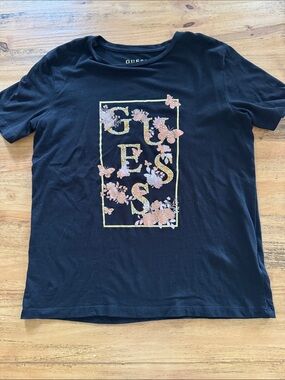 Guess t shirt